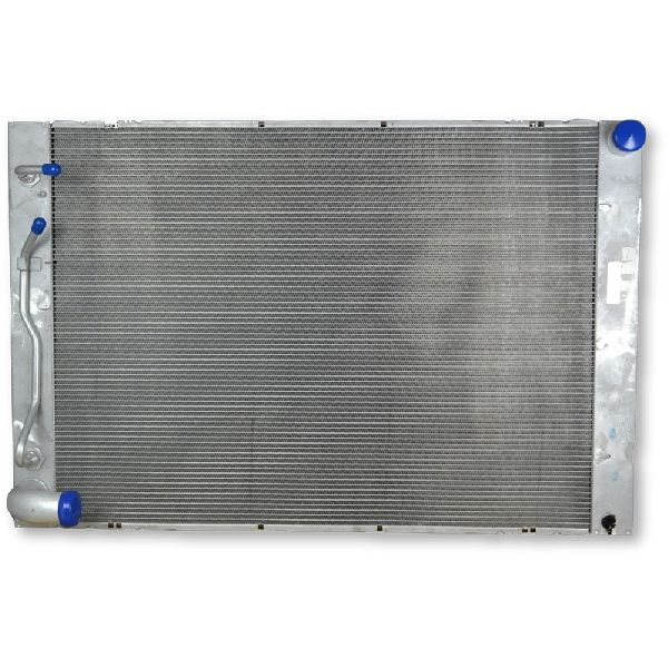 2004-2006 Toyota Sienna Radiator (Global Parts)