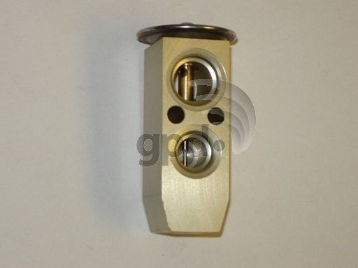 1996-2001 INFINITI Q45 A/C Expansion Valve (Global Parts)