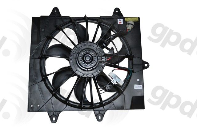 2003-2005 Chrysler PT Cruiser Engine Cooling Fan Assembly - Left (Global Parts)