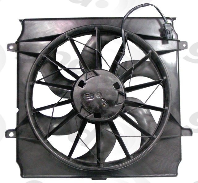 2004-2005 Jeep Liberty Engine Cooling Fan Assembly (Global Parts)