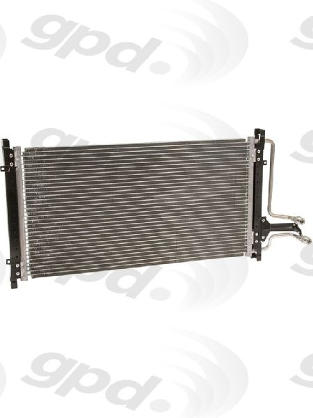 1996-2001 Oldsmobile Bravada A/C Condenser (Global Parts)