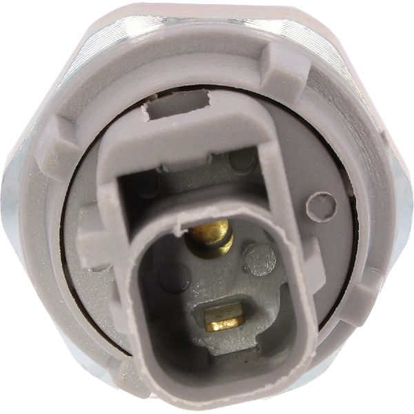 1993-1995 Toyota Pickup Engine Oil Pressure Switch (Global Parts)