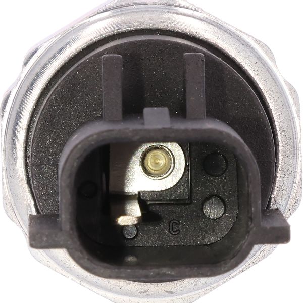 2005-2010 Chrysler 300 Engine Oil Pressure Switch (Global Parts)