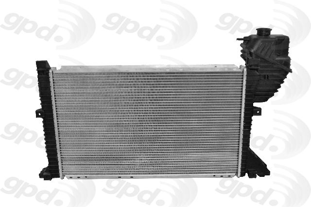 2003-2006 Dodge Sprinter 3500 Radiator (Global Parts)