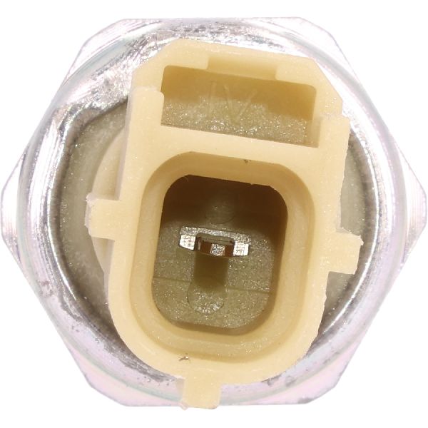 2000-2005 Volvo S40 Engine Oil Pressure Switch (Global Parts)