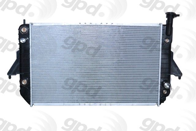 1996-1997 Chevrolet Astro Radiator (Global Parts)