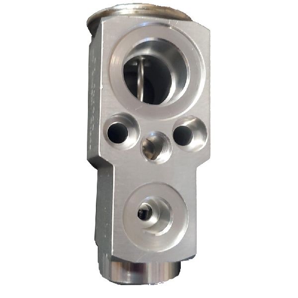 2018-2024 Jeep Wrangler A/C Expansion Valve (Global Parts)