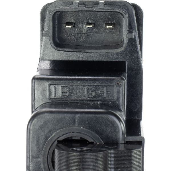 1996-1999 INFINITI I30 Ignition Coil - Rear (Global Parts)