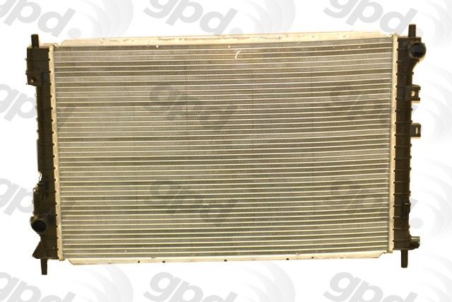 2002-2004 Saturn Vue Radiator (Global Parts)