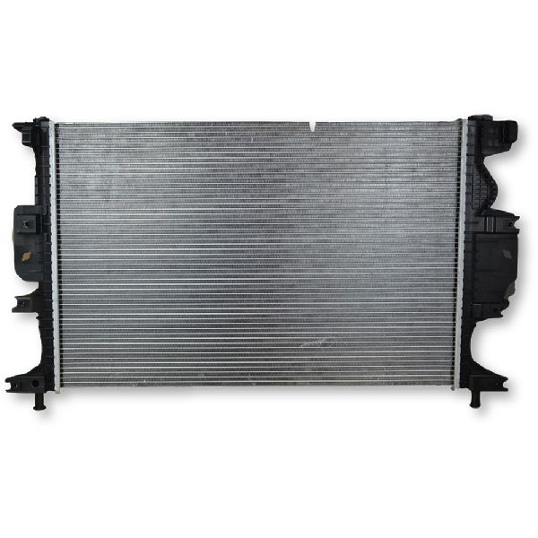 2013-2016 Ford Fusion Radiator (Global Parts)