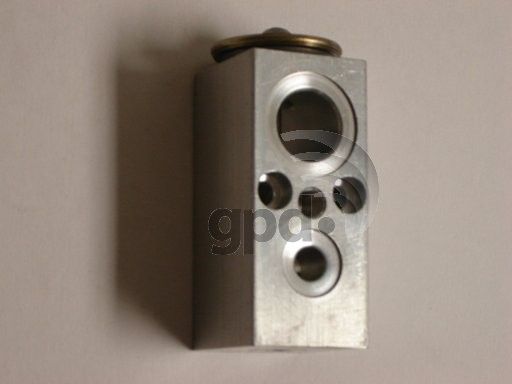 2005, 2004, 2003, 2002, 2001 Pontiac Aztek A/C Expansion Valve