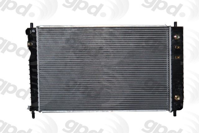 2005 Chevrolet Equinox Radiator