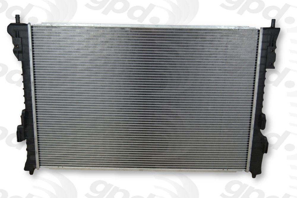 2012, 2011 Ford Explorer Radiator