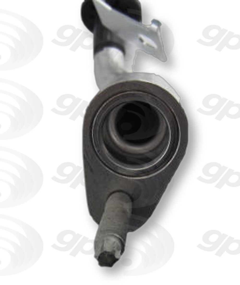 2011, 2010, 2009, 2008 Ford Focus A/C Refrigerant Suction Hose