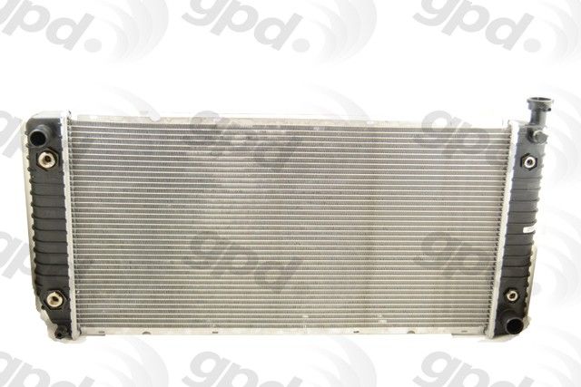 2000, 1999, 1998, 1997, 1996, 1995 GMC C3500HD Radiator