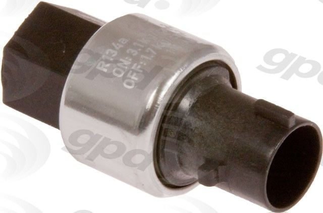 1995, 1994 Chevrolet Astro A/C Clutch Cycle Switch
