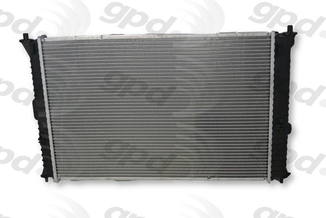 2011, 2010 Ford Fusion Radiator