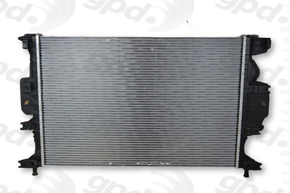 2020, 2019, 2018, 2017, 2016, 2015, 2014, 2013 Ford Fusion Radiator