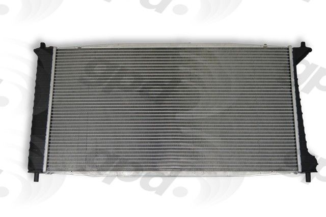 2006, 2005 Ford Expedition Radiator