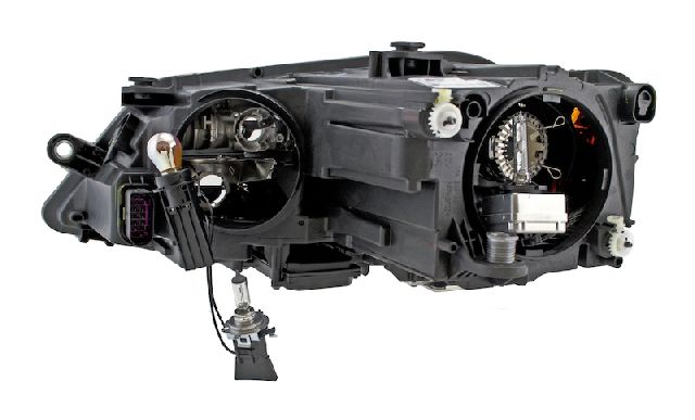 2013-2014 Volkswagen Jetta Headlight Assembly -  or Front Left (Hella)