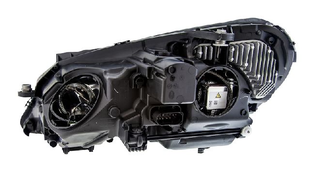 2010-2013 Mercedes-Benz E350 Headlight Assembly - Front Right (Hella)