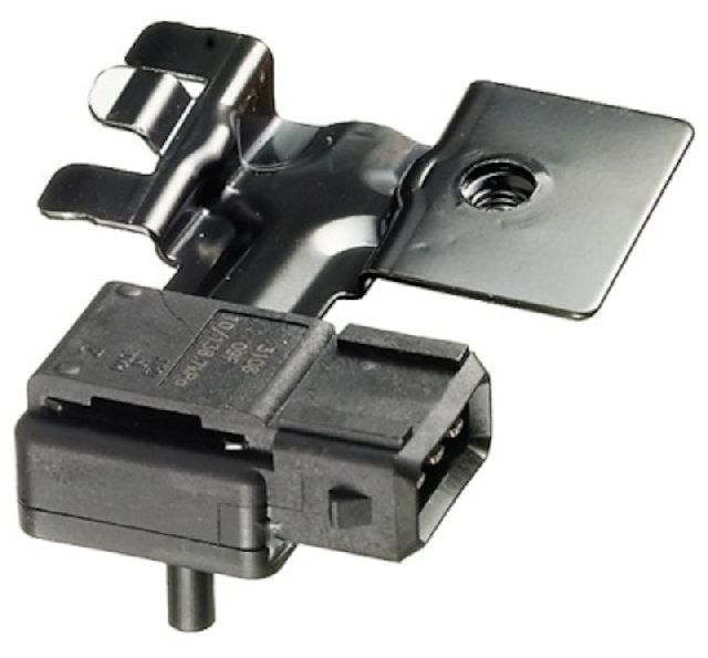 2001-2007 Volvo V70 Manifold Absolute Pressure Sensor (Hella)