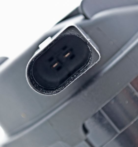 2007-2009 Audi Q7 Fog Light Assembly - Left (Hella)