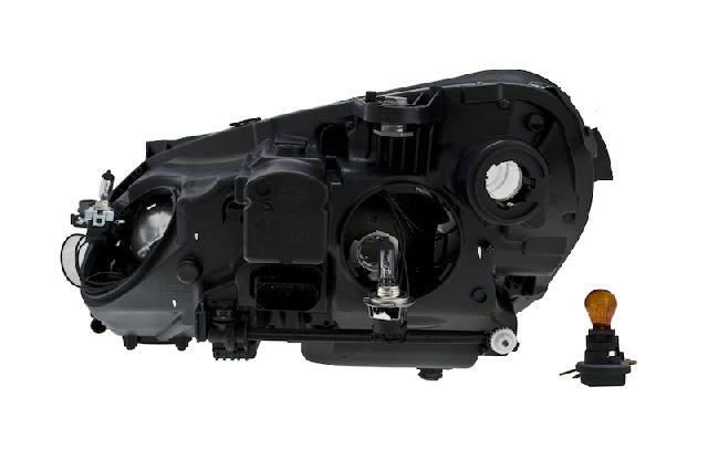 2013 Mercedes-Benz E500 Headlight Assembly - Front Right (Hella)