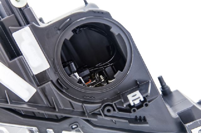 2012-2014 BMW 328i Headlight Assembly - Front Right (Hella)
