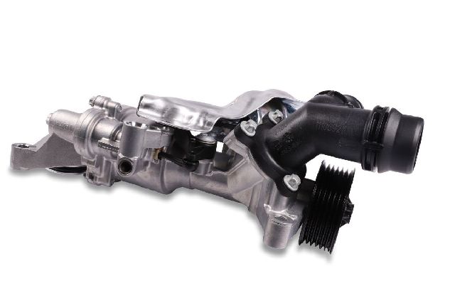 2015-2018 Mercedes-Benz C300 Engine Water Pump (Hepu)