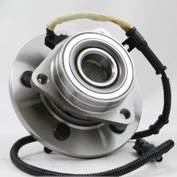 2000-2002 Lincoln Navigator Wheel Bearing and Hub Assembly - Front (IAP Hub Assembly)