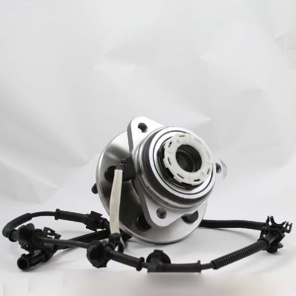 1998-2000 Ford Ranger Wheel Bearing and Hub Assembly - Front (IAP Hub Assembly)