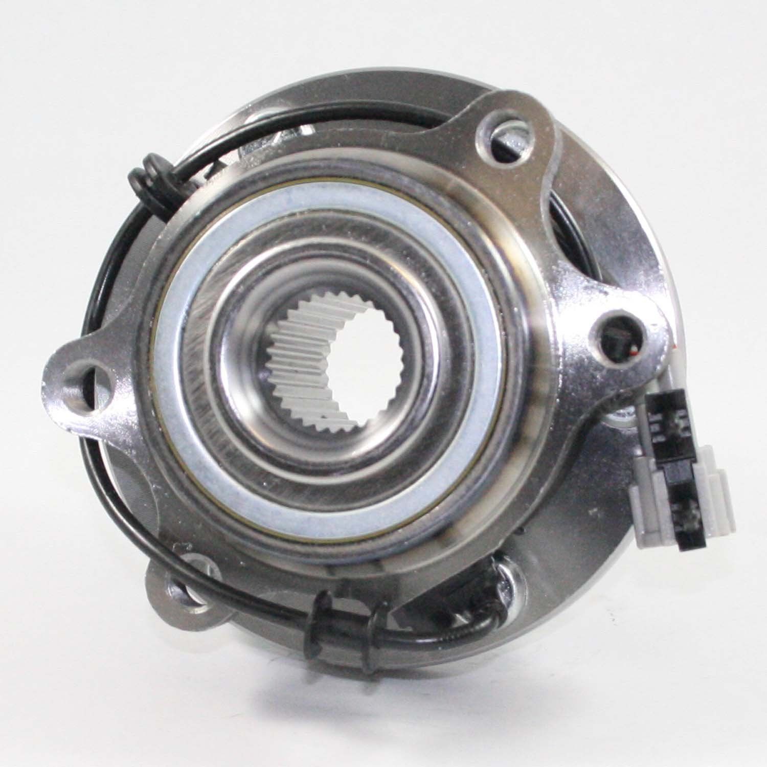 2009 Suzuki Equator Wheel Bearing and Hub Assembly