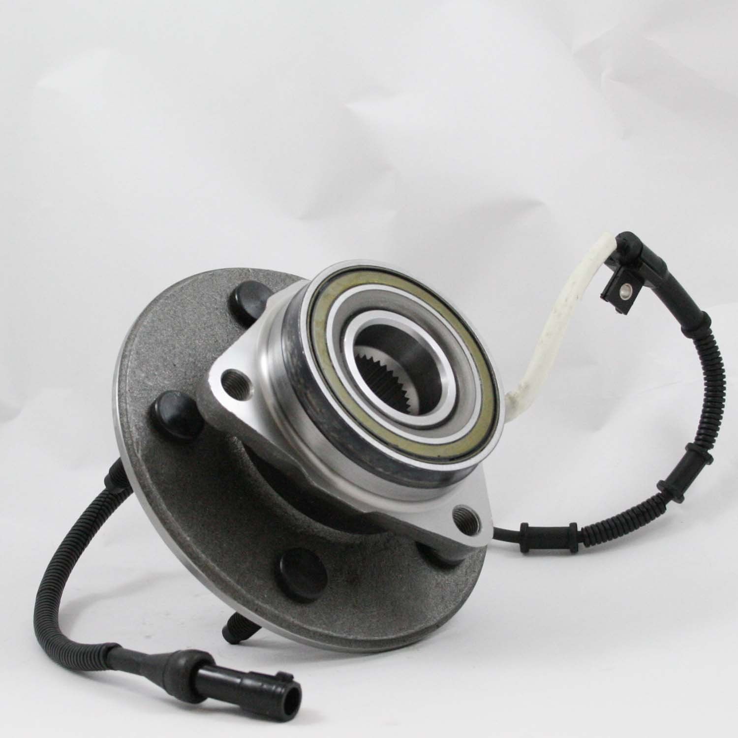 2000, 1999, 1998, 1997 Ford F-150 Wheel Bearing and Hub Assembly