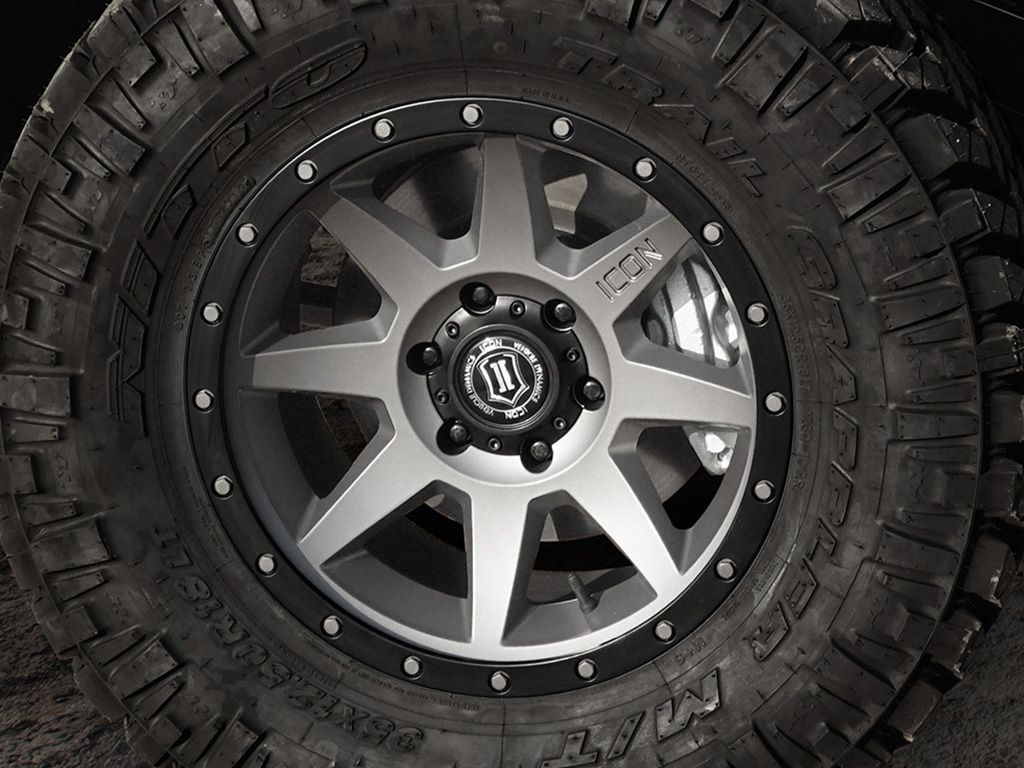 2009, 2008, 2007, 2006, 2005, 2004, 2003 Lexus GX470 Wheel Lug Nut Set