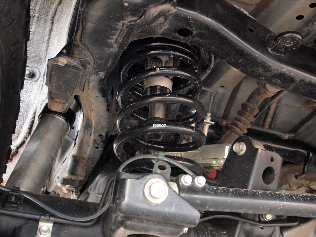 2009, 2008, 2007, 2006, 2005, 2004, 2003 Lexus GX470 Coil Spring Set