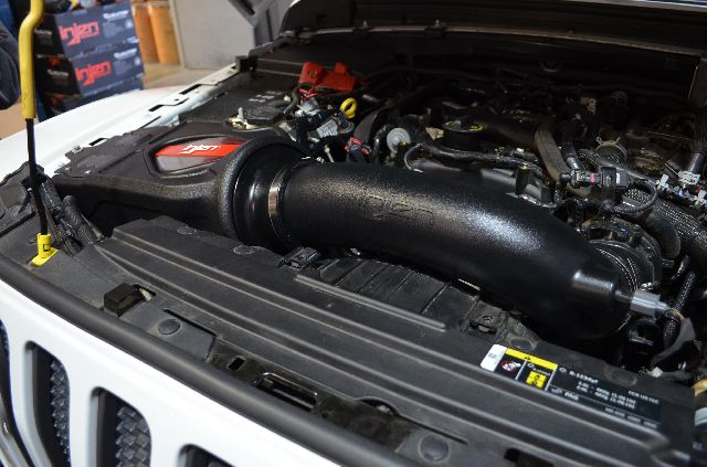 2018-2021 Jeep Wrangler Engine Cold Air Intake (Injen)