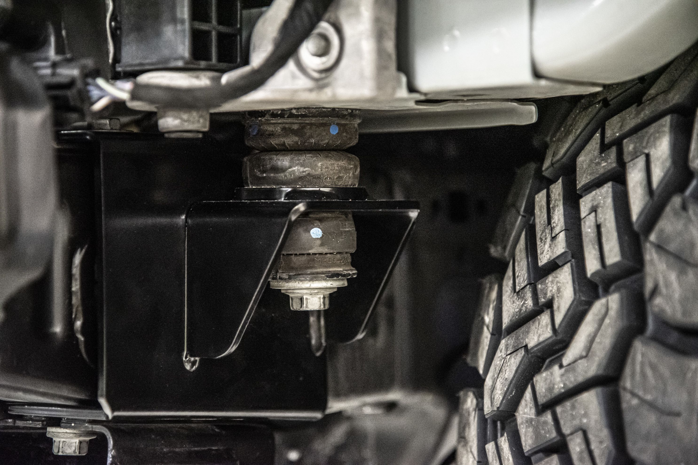 2022, 2021 Ford Bronco Body Mount Bracket