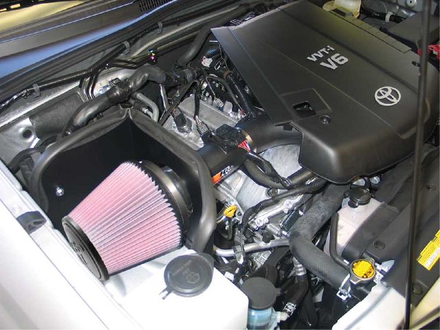 2005-2011 Toyota Tacoma Air Intake Kit (K&N)
