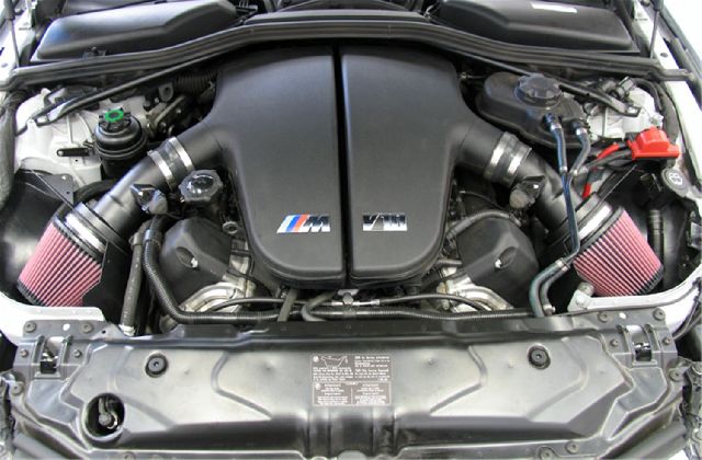 2006-2007 BMW M5 Air Intake Kit (K&N)