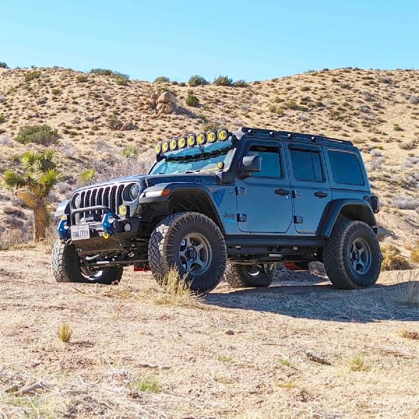 2021-2024 Jeep Wrangler Light Bar (KC HiLiTES)