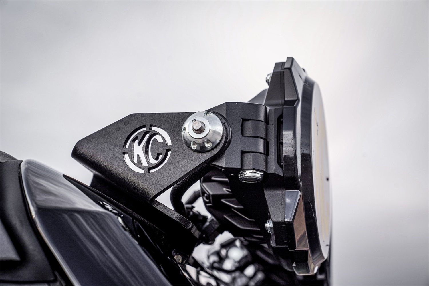 2024, 2023, 2022, 2021 Ford Bronco Fog Light Bracket