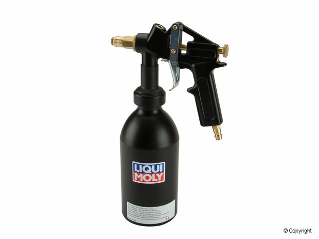 2014, 2013, 2012, 2011, 2010, 2009, 2008, 2007 Freightliner Sprinter 2500 Parts Cleaner