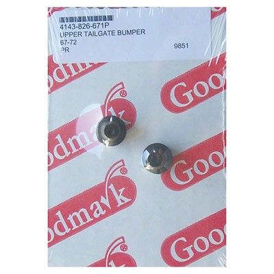 1970-1972 GMC Jimmy Tailgate Stop Bumper (LKQ)