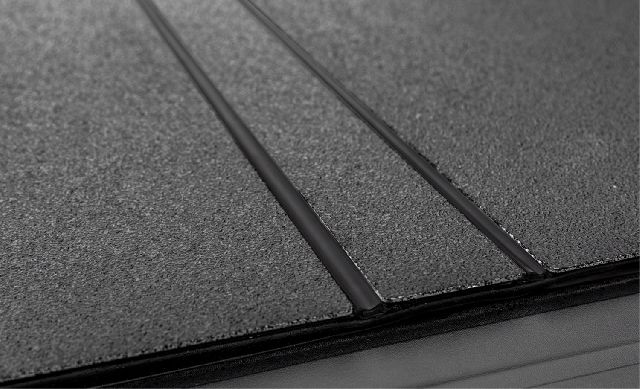 2019-2023 Ram 1500 Classic Tonneau Cover (LOMAX Covers)