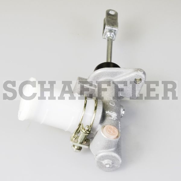 1986 Nissan 720 Clutch Master Cylinder (LuK)
