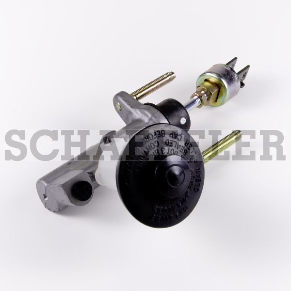 1992-1994 Lexus ES300 Clutch Master Cylinder (LuK)