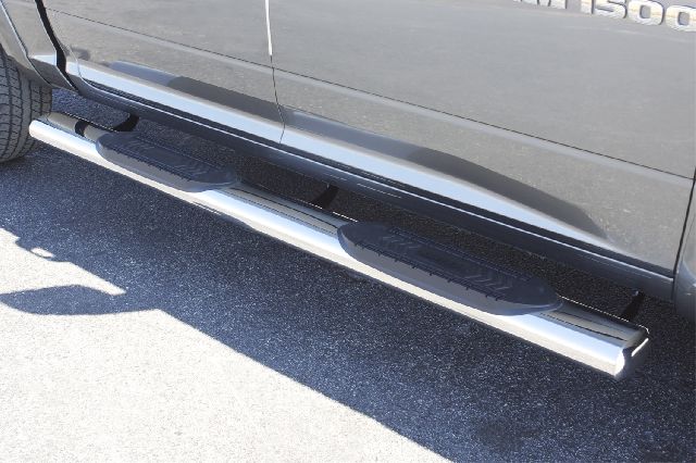 2019-2024 Ram 1500 Classic Step Nerf Bar (Lund)