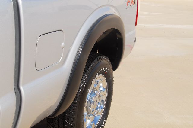 2011-2016 Ford F-250 Super Duty Fender Flare (Lund)