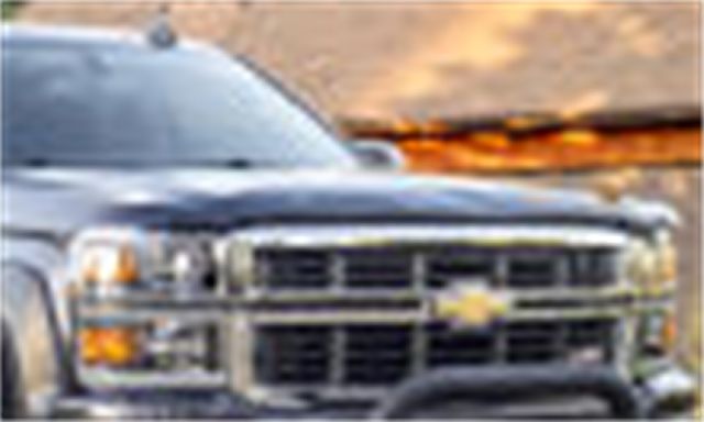 2007-2017 Ford Expedition Hood Deflector (Lund)